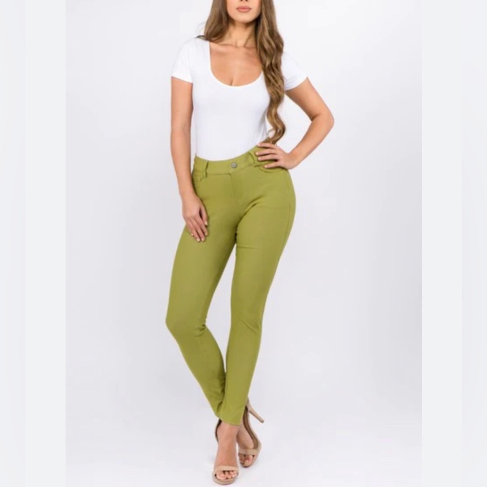 Two by Vince Camuto Skinny Jeans 28P